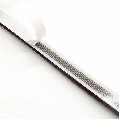 Samoprzylepny stos, pasek pogodowy, pasek szczotkowy, pasek uszczelniający do drzwi i okien Kolory Czarny/Szary/Bramkowy/Biały/Inne