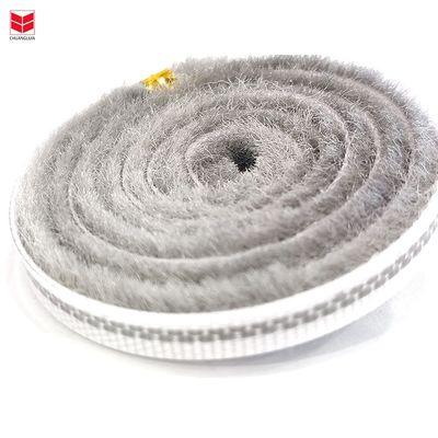 Wodoszczelny Pp Weter Bar Door Wool Pile Weather Strip Modern Design Style