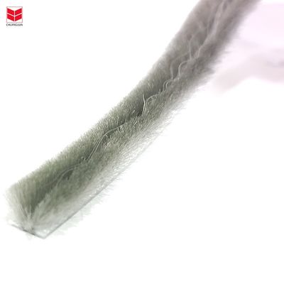 Kolory domów Czarny/Szary/Brawny/Biały/Inne Wytwarzanie Cras-proof Plastic Pile Weather Strip With Fin For Sliding Door