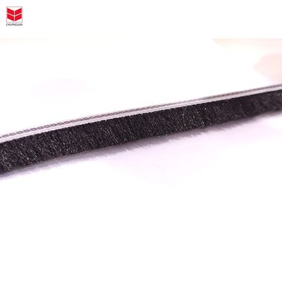 3-25mm Wysokość stosu Plastic Finned Seals Wool Pile for Modern Design Sealing Fin Weather Strip