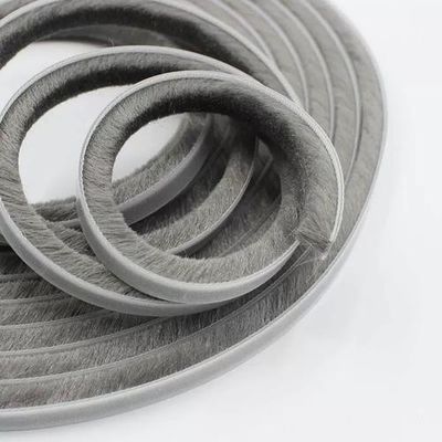 Nowoczesny design Strapka pogodowa Strapka szczotkowa Strapka uszczelniająca wełna Mohair dla aluminiowych akcesoriów do okien/drzwi